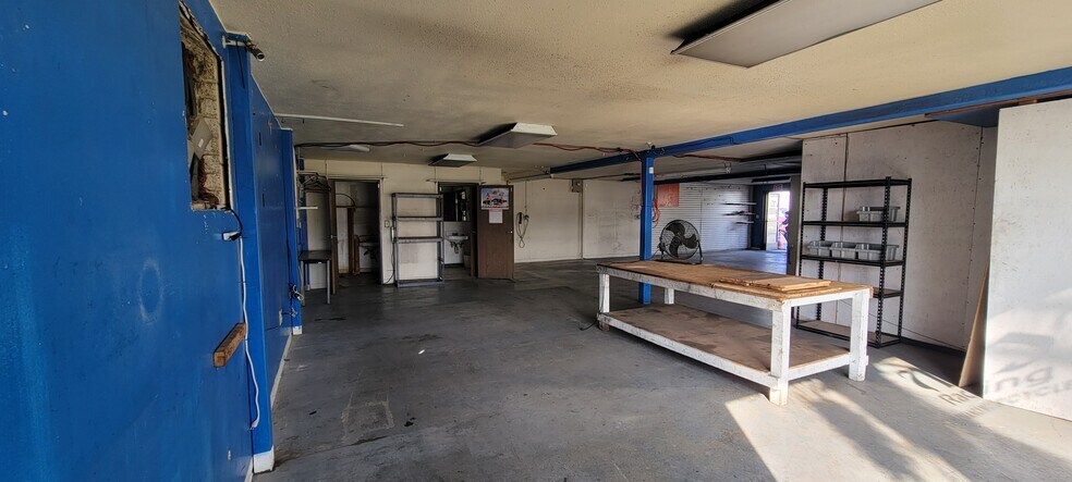 More Photos Of 611 E Route 66, Glendora Auto Repair For Lease