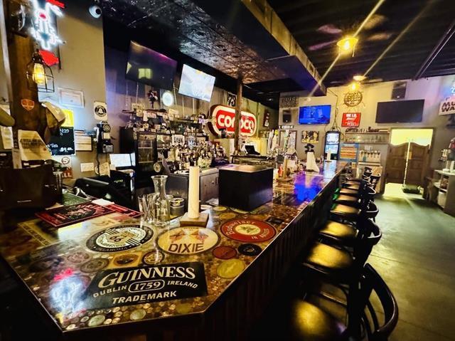 More Photos Of 215 S Main St, Cimarron Restaurant For Sale