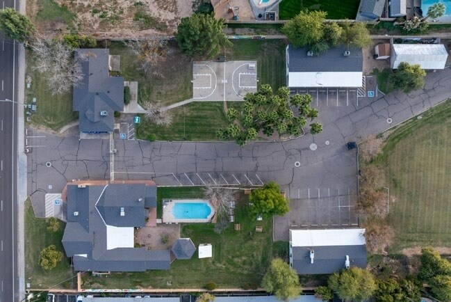 More Photos Of 960 N Stapley Dr, Mesa Specialty For Lease