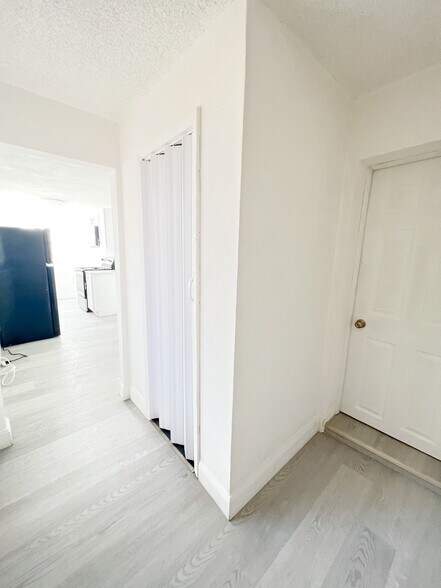 More Photos Of 205 S Grove St, Eustis Apartments For Sale