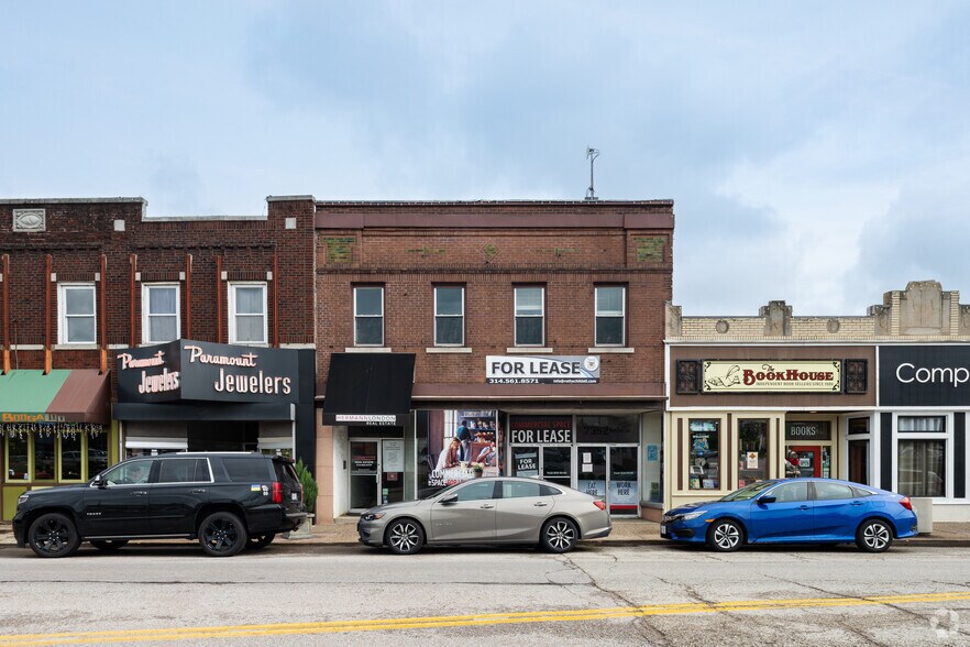More Photos Of 7350-7352 Manchester Rd, Maplewood Storefront For Lease