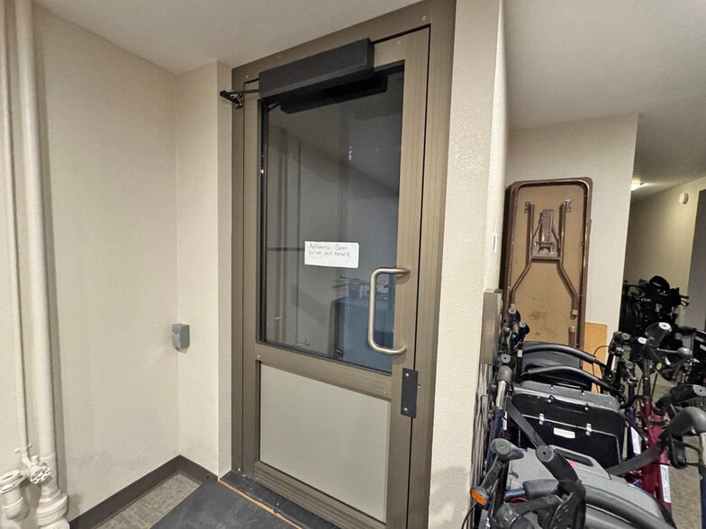 More Photos Of 1017 Robertson St, Fort Collins Medical For Sale