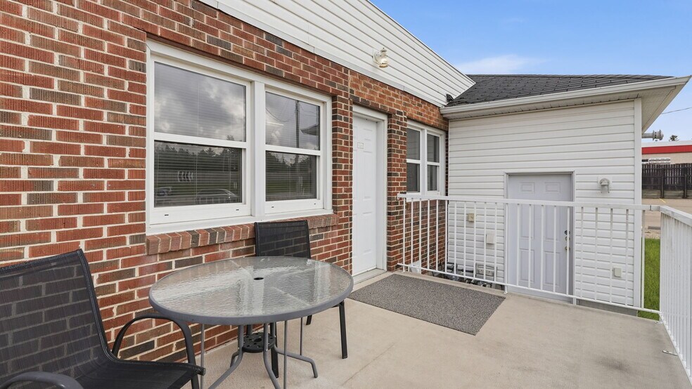 More Photos Of 191 Ordze Ave, Sherwood Park Office For Sale