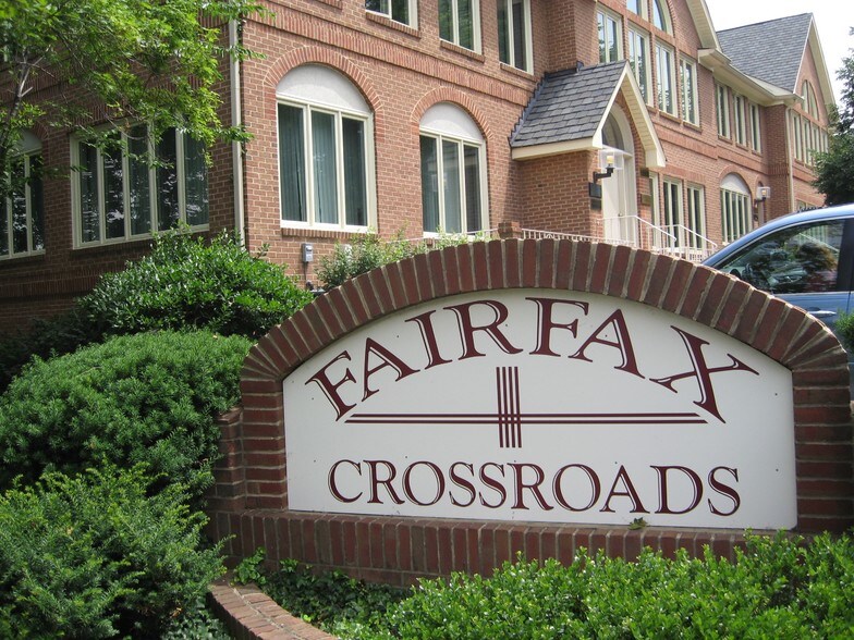 More Photos Of 3601-3605 Chain Bridge Rd, Fairfax Office For Lease