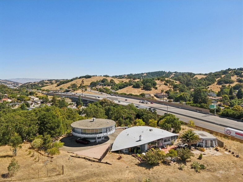 More Photos Of 4 Harkle Rd, Novato Manufactured Housing Mobile Home Park For Sale