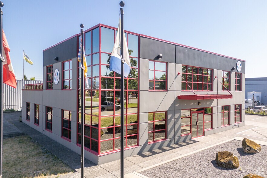 More Photos Of 19005 94th Ave, Surrey Flex For Lease