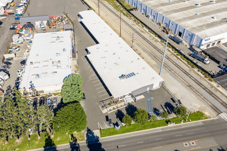 More Photos Of 501 333 W & 501 E Cerritos Ave, Anaheim Land For Lease