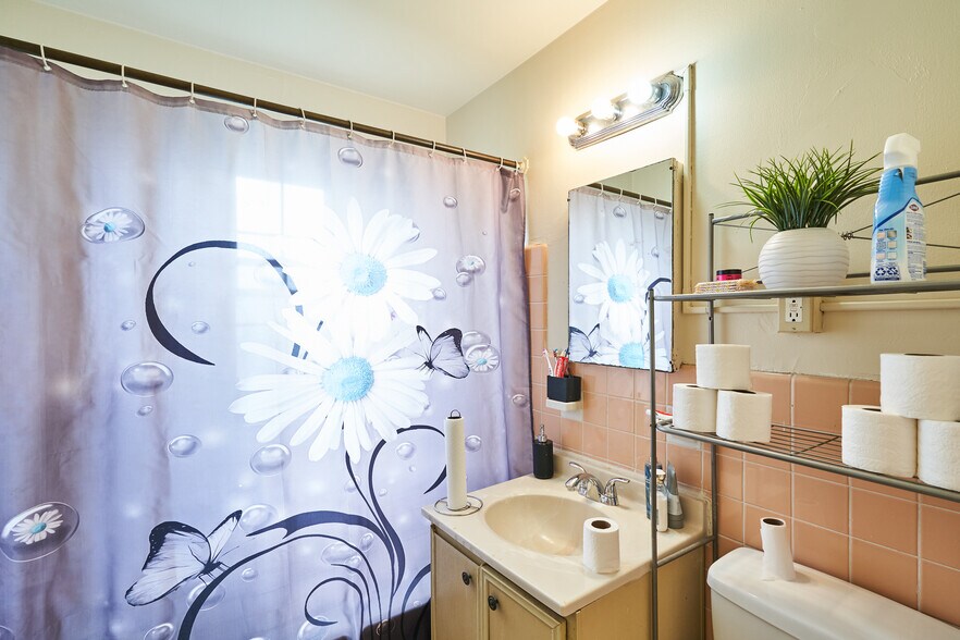 More Photos Of 1581-1589 Coventry Rd, Cleveland Multifamily For Sale