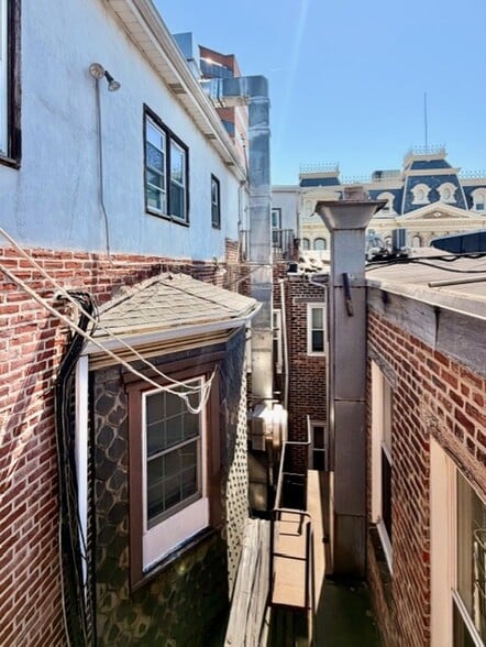 More Photos Of 825 N Market St, Wilmington Apartments For Sale