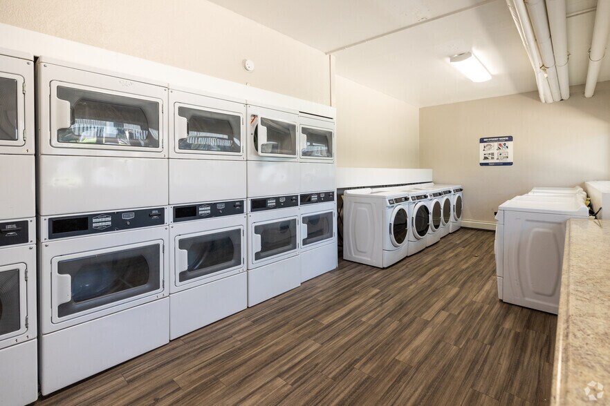 More Photos Of 7100 E Evans Ave, Denver Apartments For Sale