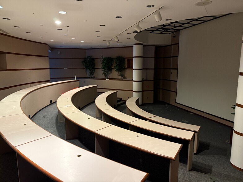 More Photos Of 21001 Van Born Rd, Taylor Office For Sale