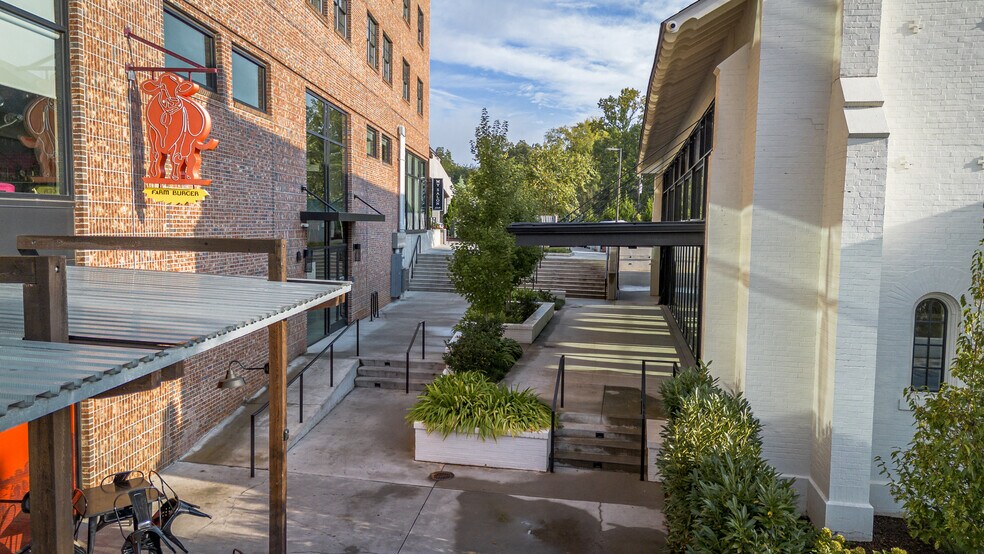More Photos Of 100 Prince Ave, Athens Apartments For Sale