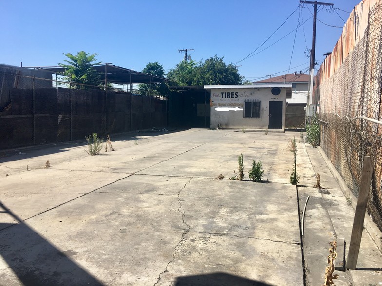 More Photos Of 4619 Telegraph Rd, Los Angeles Land For Lease