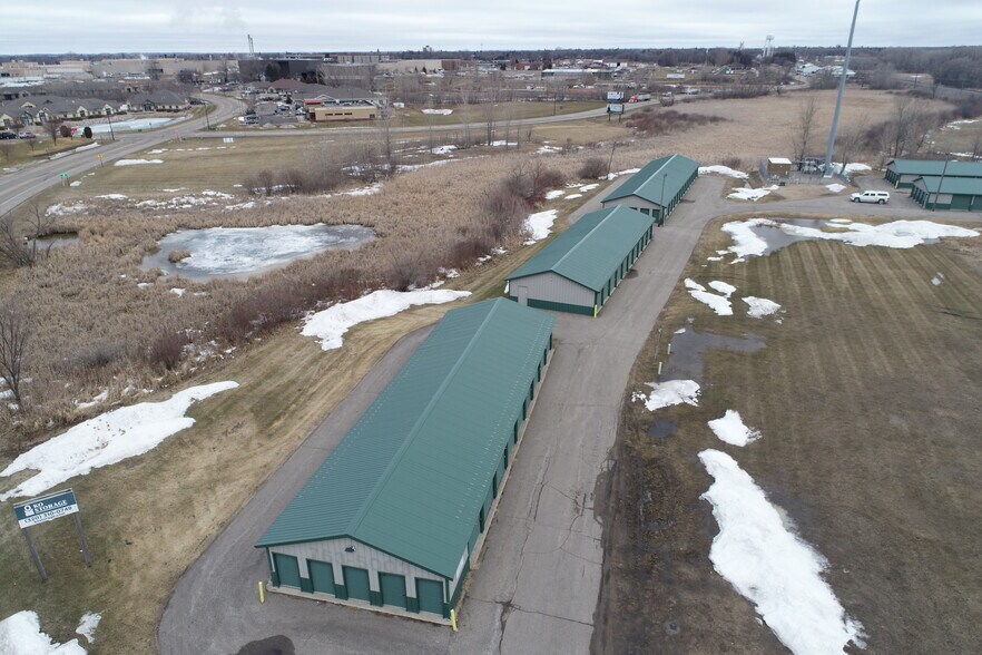 More Photos Of 715 22nd Ave E, Alexandria Self Storage For Sale