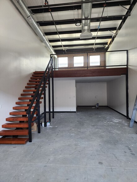 More Photos Of 4451 Dale Earnhardt Way, Northlake Unknown For Lease