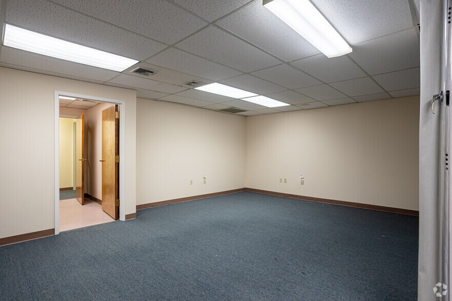 Photo of 3rd Floor Ste 304