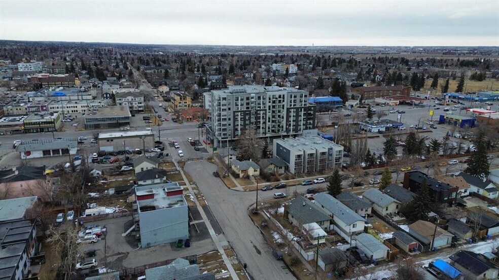 More Photos Of 202 15 Av NE, Calgary Land For Sale