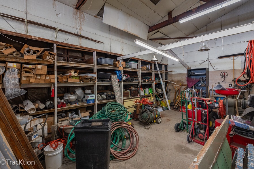 More Photos Of 10719 Commercial St, Richmond Warehouse For Sale