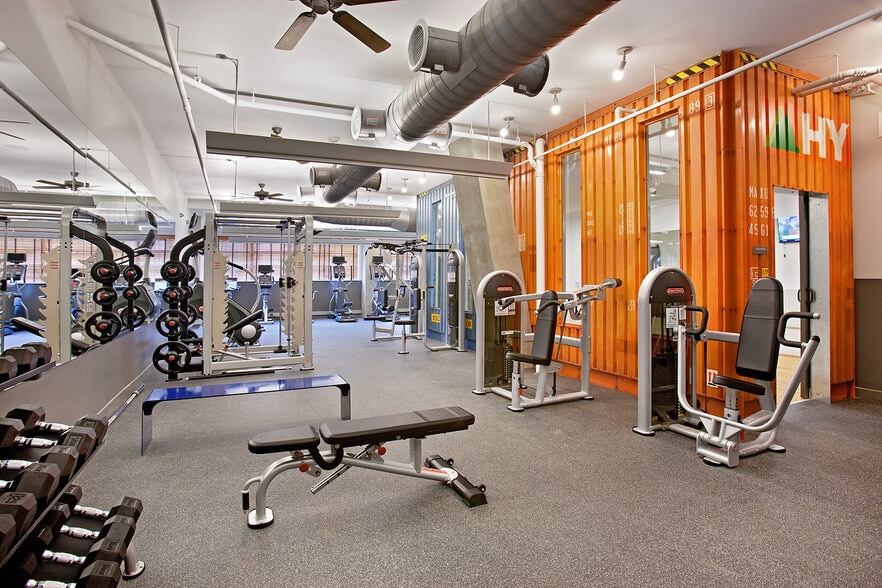 More Photos Of 2112 8th St NW, Washington Apartments For Lease