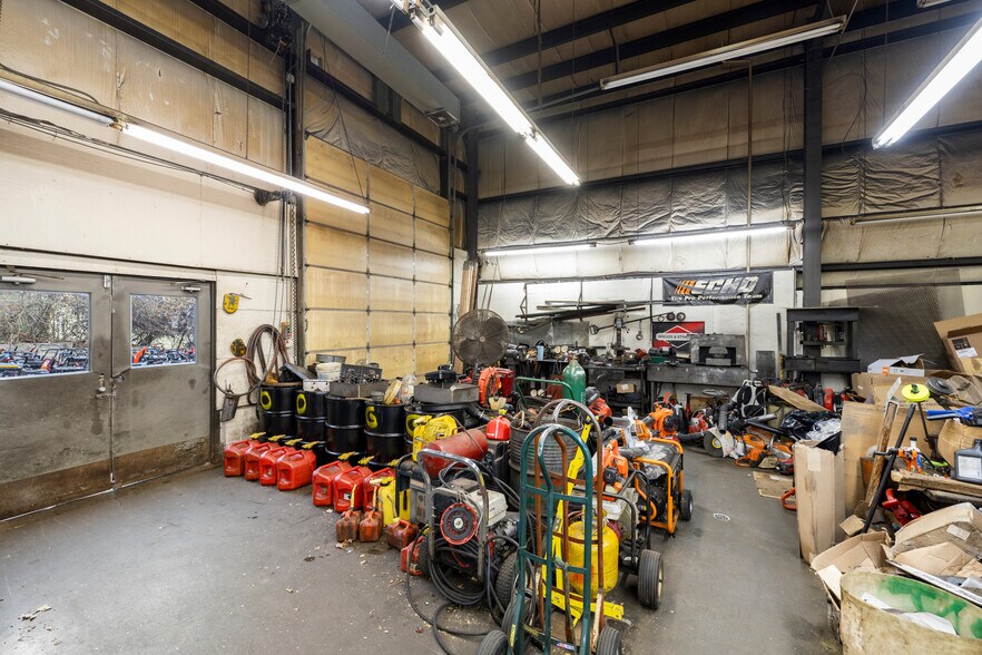 More Photos Of 1190 Pompton Ave, Cedar Grove General Retail For Sale