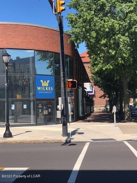 More Photos Of 10 W Northampton St, Wilkes Barre Storefront For Sale