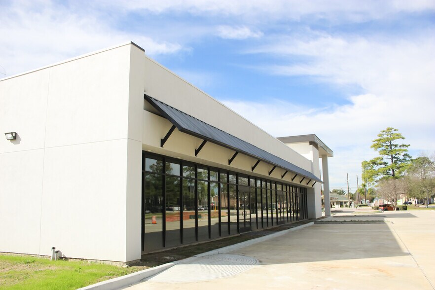 More Photos Of 10931 Ocean City Blvd, Houston Auto Dealership For Lease