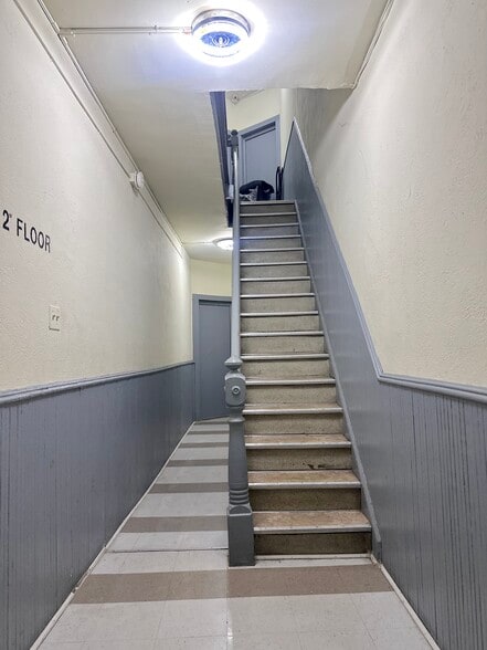 More Photos Of 1701 New York Ave, Union City Apartments For Sale