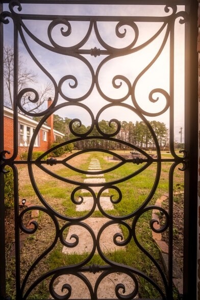 More Photos Of 2589 Sidney Cherry Grove Rd, Clarendon Specialty For Sale