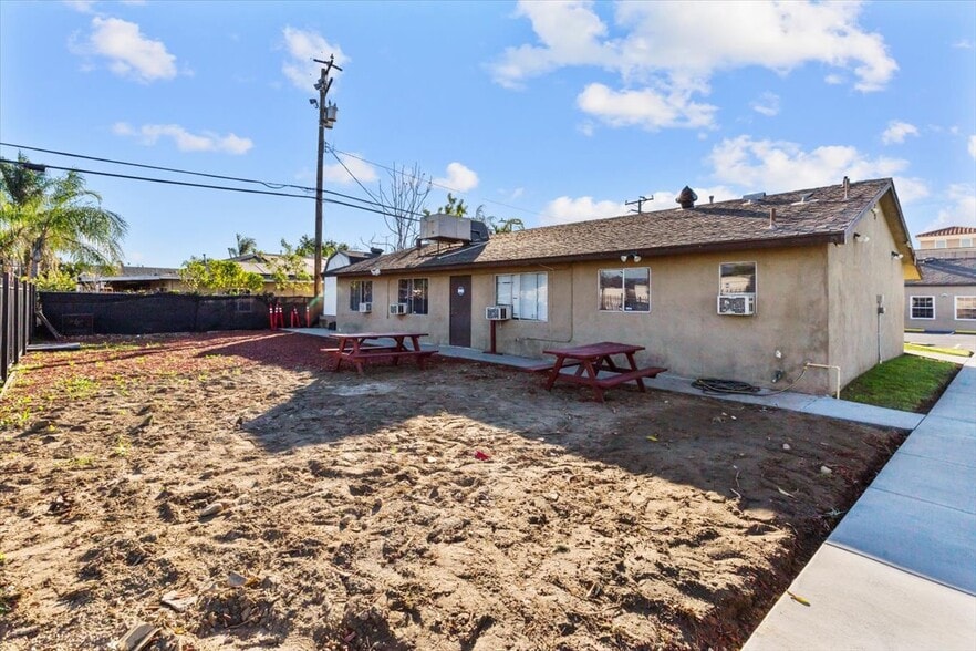 More Photos Of 11385 Cedar Ave, Bloomington Religious Facility For Sale