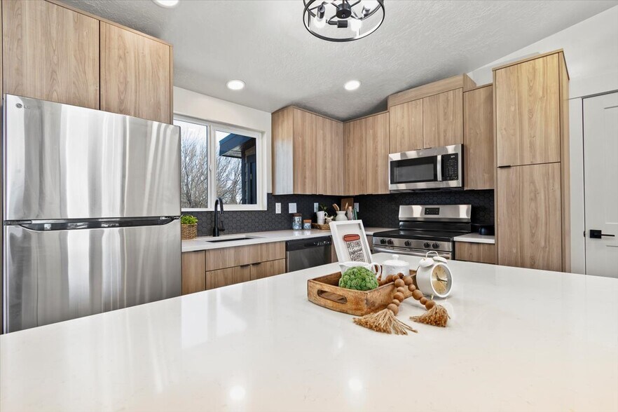 More Photos Of 362-436 W London St, Middleton Manufactured Housing Mobile Home Park For Sale