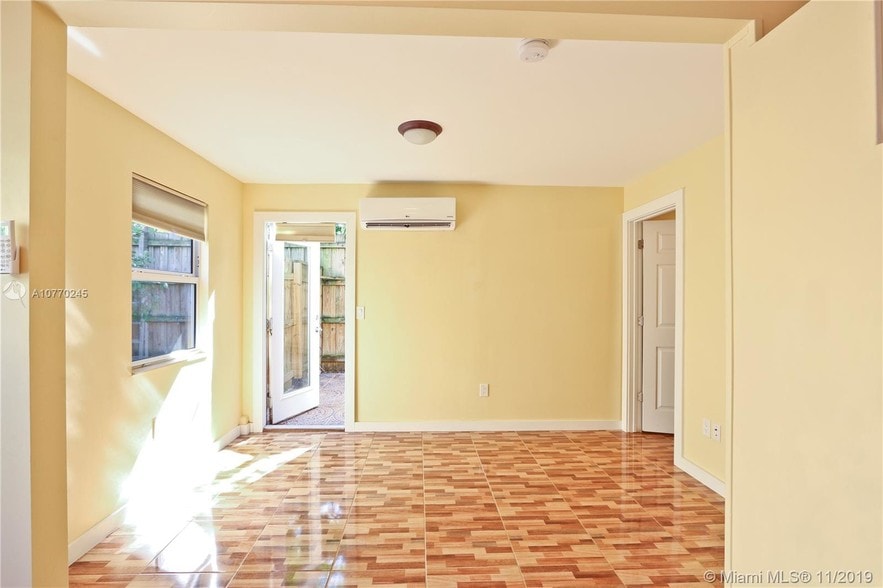 More Photos Of 2630 Natoma St, Coconut Grove Apartments For Sale