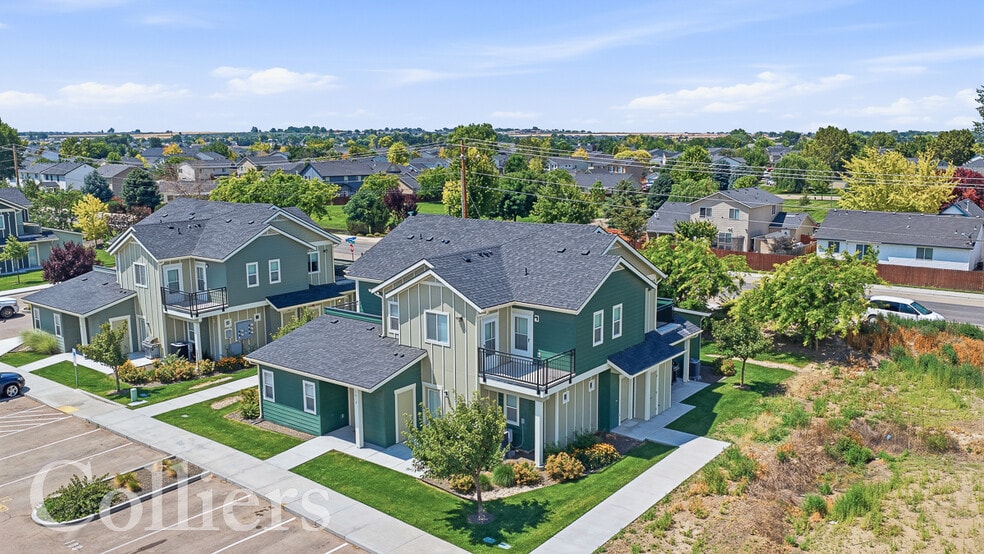 More Photos Of 5018 Hamlet Ln, Caldwell Apartments For Sale