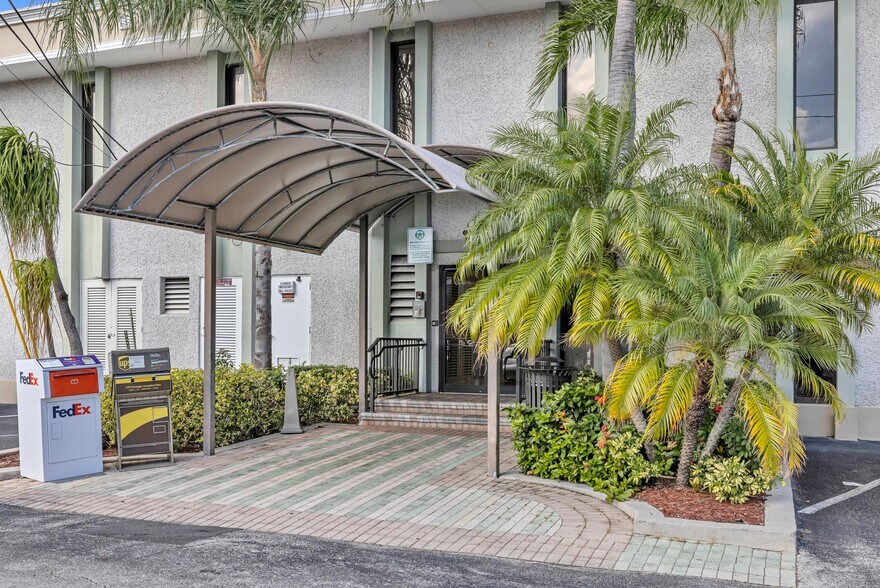 More Photos Of 1400 E Oakland Park Blvd, Oakland Park Medical For Lease