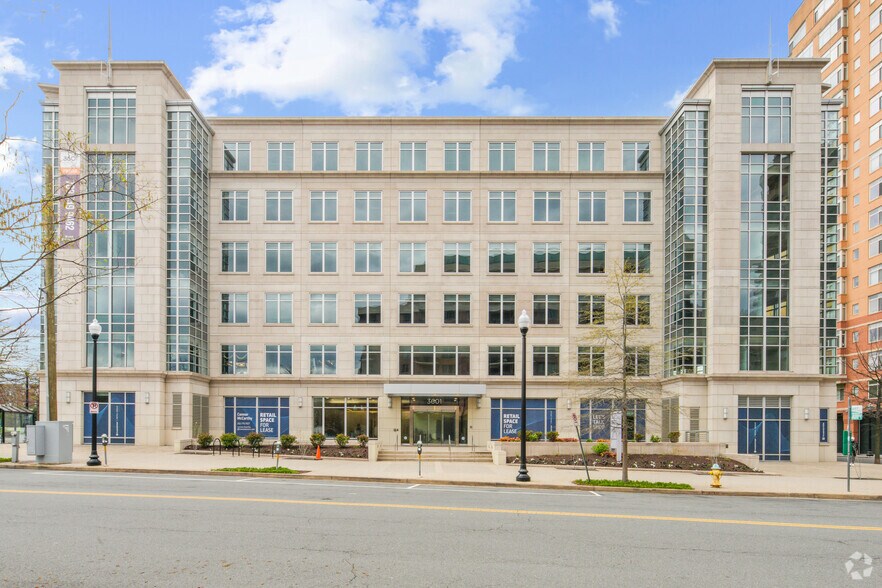 More Photos Of 3601 Wilson Blvd, Arlington Office For Lease