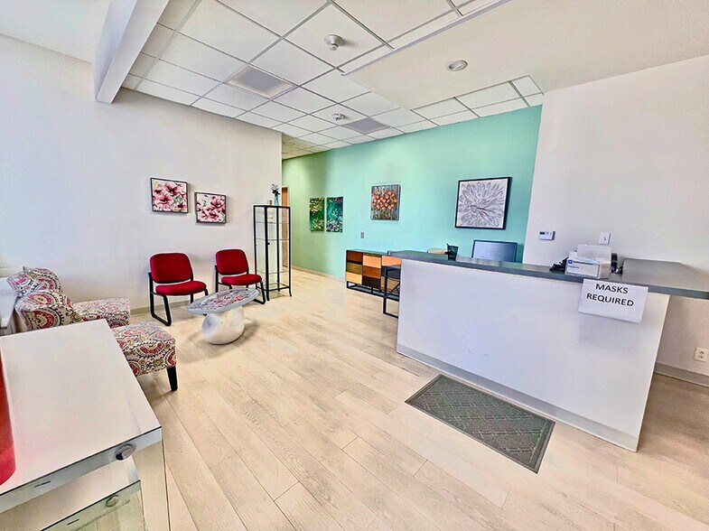 More Photos Of 10012 Manchester Rd, Saint Louis Medical For Sale