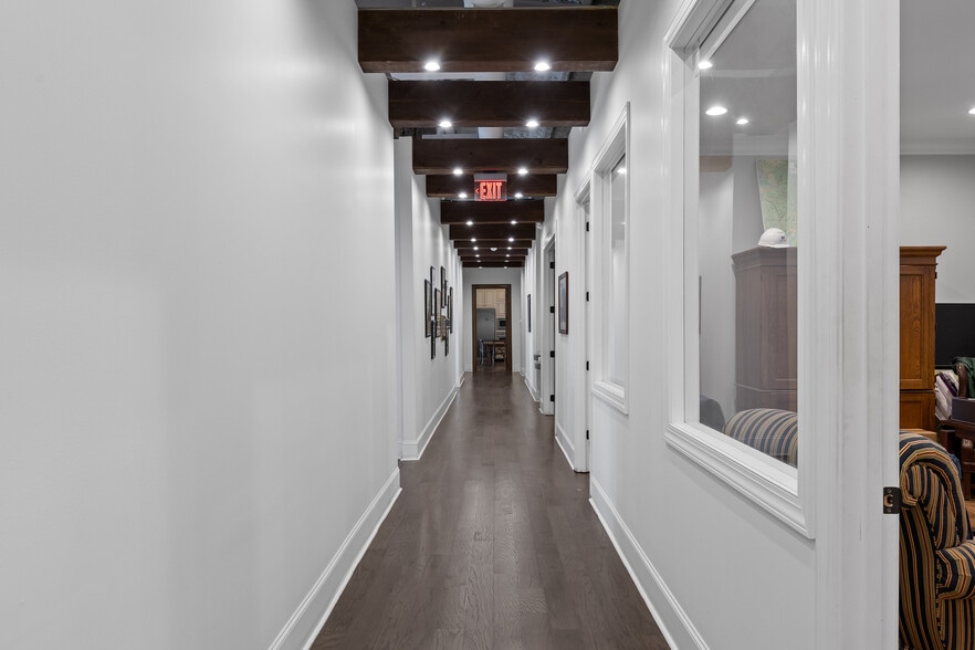 More Photos Of 104 Battle Creek, South Pittsburg Medical For Sale