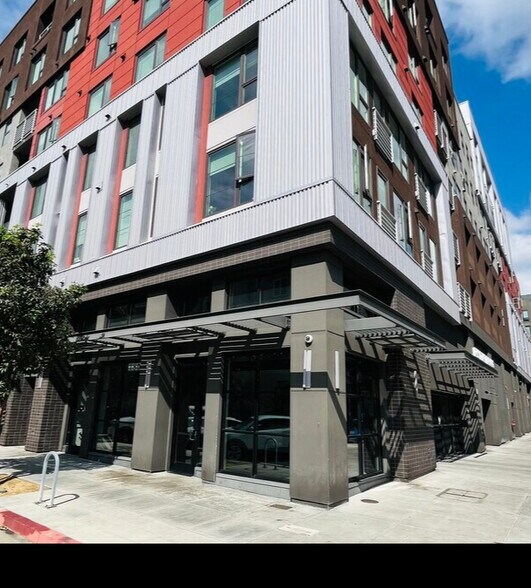 Primary Photo Of 180 3rd St, Oakland General Retail For Lease