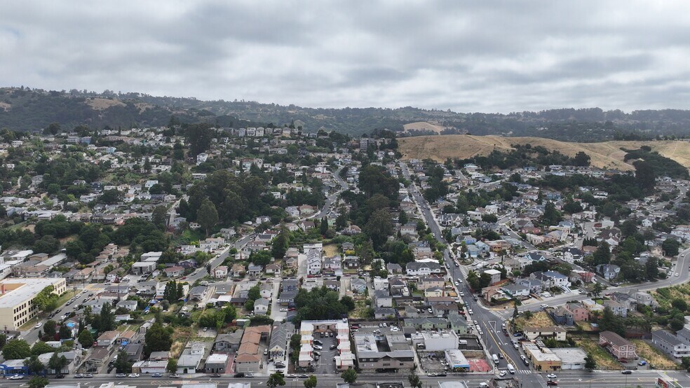 More Photos Of 8100 MacArthur Blvd, Oakland Hotel For Lease