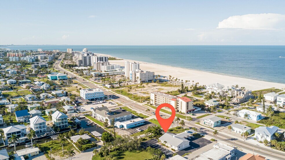 More Photos Of 6061 Estero Blvd, Fort Myers Bank For Sale