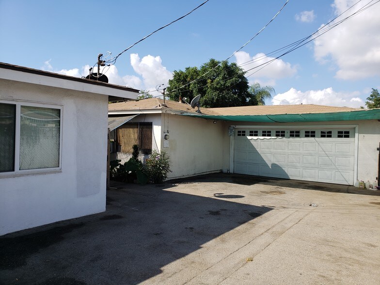 More Photos Of 201 S Vernon Ave, Azusa Apartments For Sale