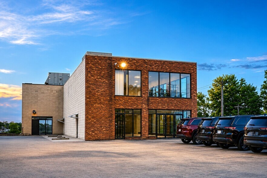 More Photos Of 360 Tunxis Hill Rd, Fairfield Auto Dealership For Sale