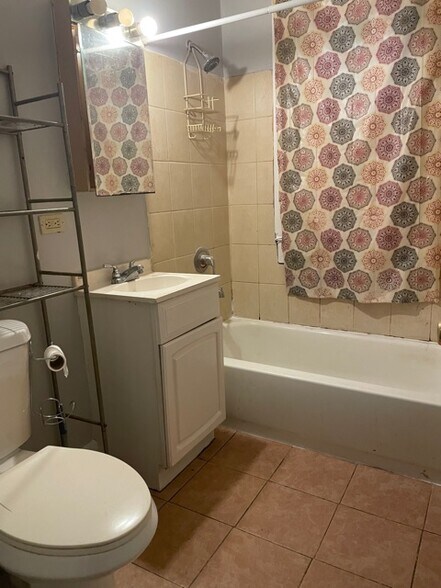 More Photos Of 38-40 Redding St, Hartford Apartments For Sale