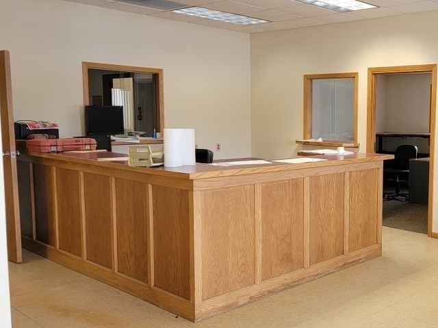 More Photos Of 1210 S Oak Ave, Marshfield Industrial For Sale