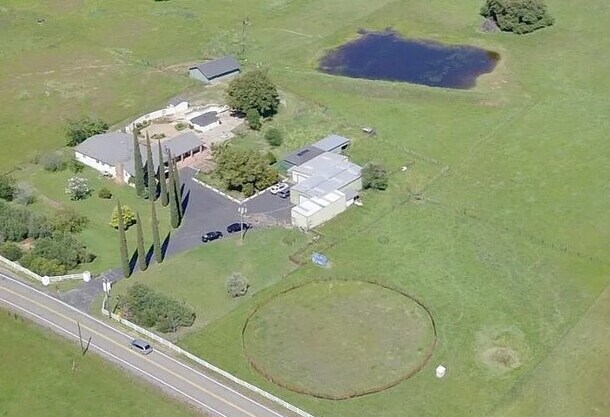 Primary Photo Of 17770 Latrobe Rd, Plymouth Flex For Lease