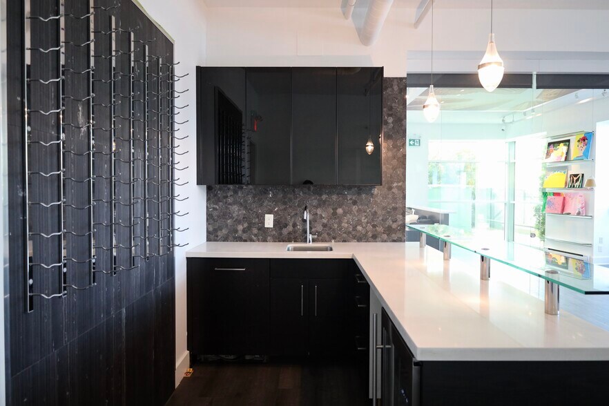 More Photos Of 628 E Kent Ave S, Vancouver Warehouse For Lease