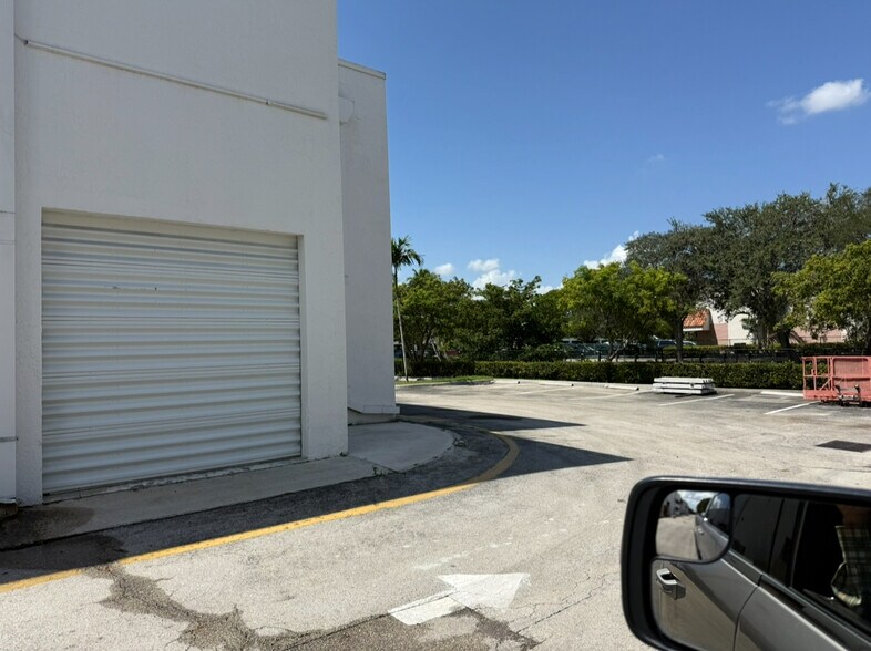 More Photos Of 4555 NW 103rd Ave, Sunrise Warehouse For Lease