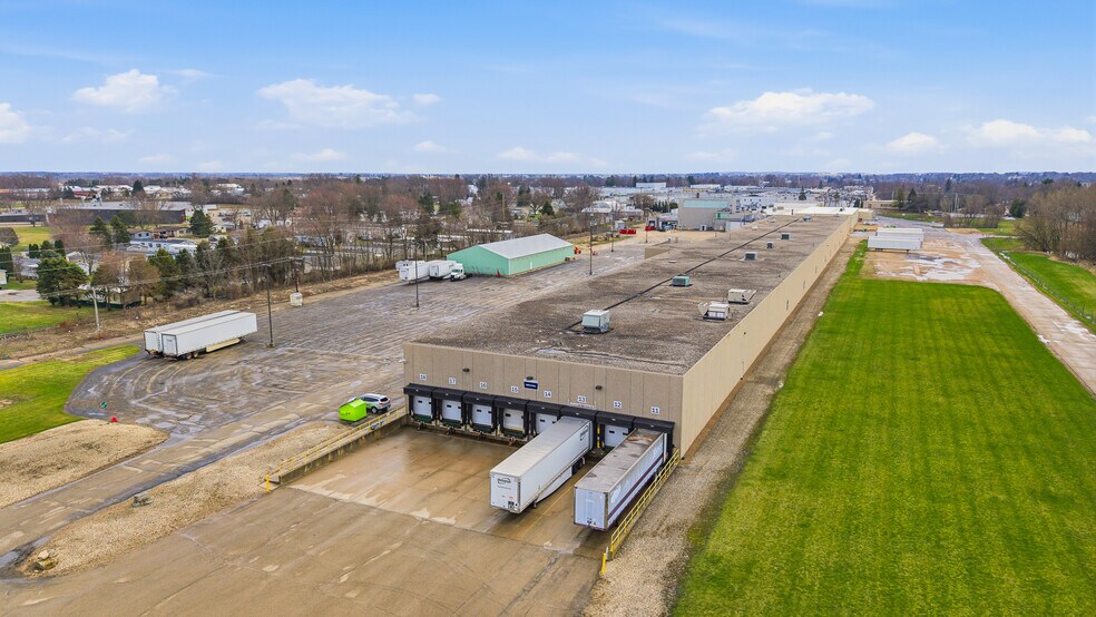 More Photos Of 424 E Oshkosh St, Ripon Manufacturing For Sale
