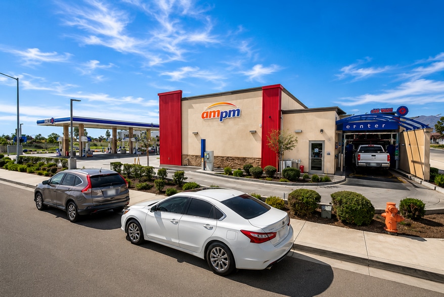 More Photos Of 359 Walnut Ave, Greenfield Convenience Store For Sale