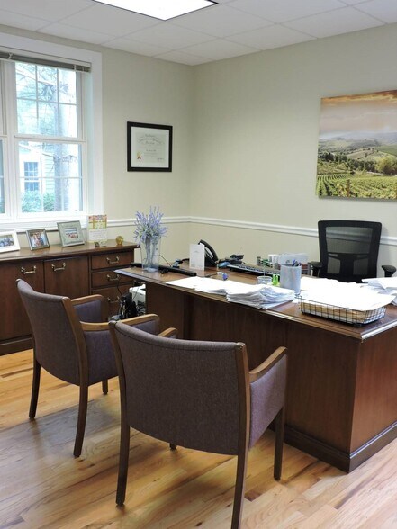 More Photos Of 2488 Boston Post Rd, Guilford Apartments For Lease