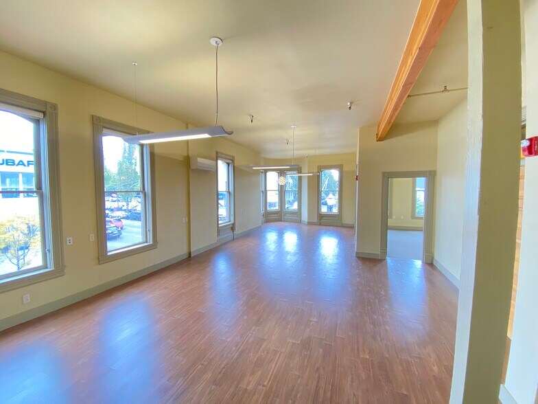 More Photos Of 205 SE Grand Ave, Portland Office For Lease